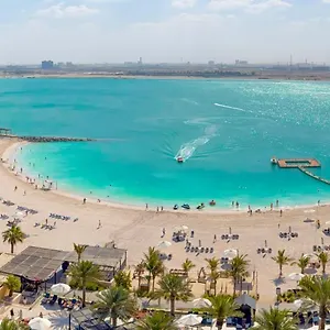 ***** Курортный комплекс Doubletree By Hilton & Marjan Island ОАЭ